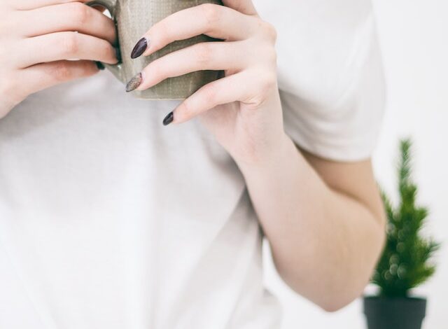 dogal evde tirnak uzatma